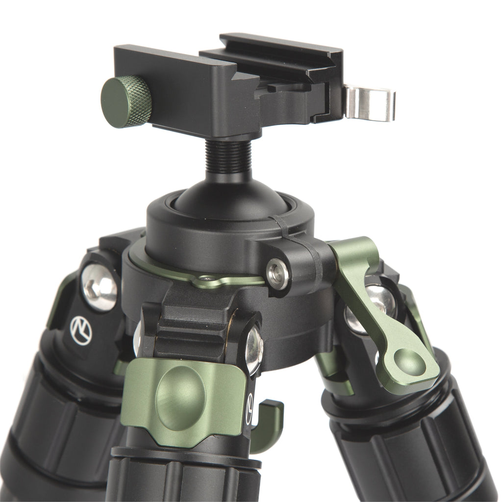 Nieload Nieload™ RED MIST QD TRIPOD - Cameras & Optics > Camera & Optic Accessories > Tripods & Monopods Tripod
