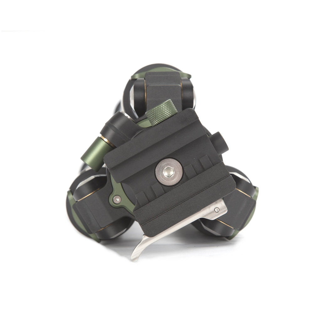 Nieload Nieload™ RED MIST SA TRIPOD - Cameras & Optics > Camera & Optic Accessories > Tripods & Monopods Tripod