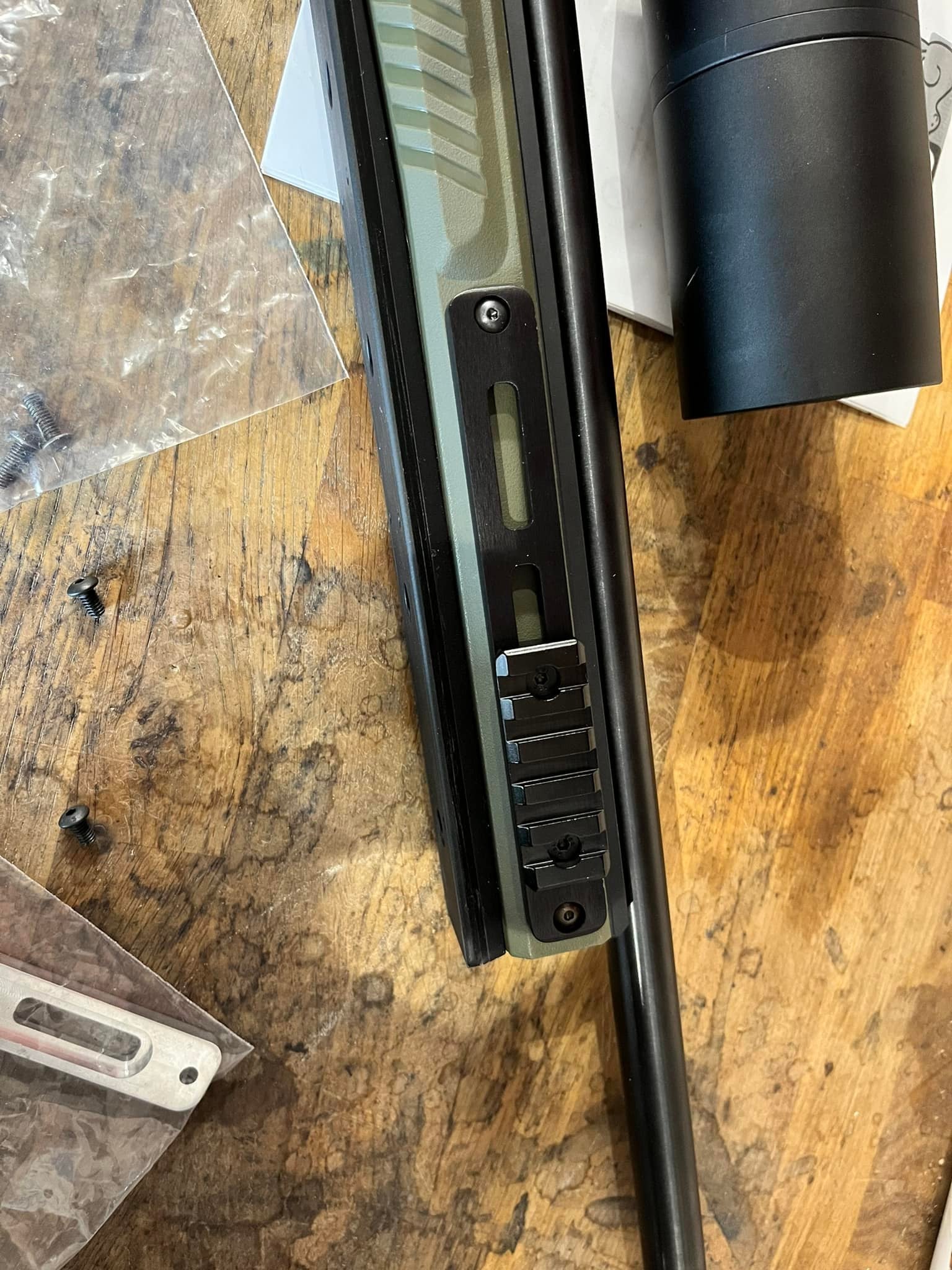 <transcy>Nieload™ MDT Oryx chassis M-Lok rail</transcy>
